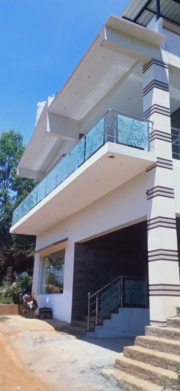Sandy Luxury 4 Bhk *