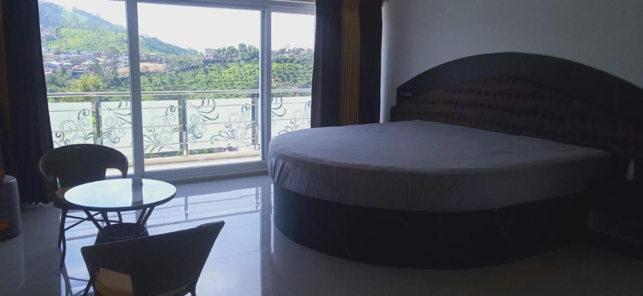 Sandy Luxury 4 Bhk * Ooty