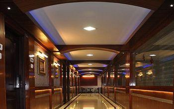 Hotel Astoria Residency Ooty