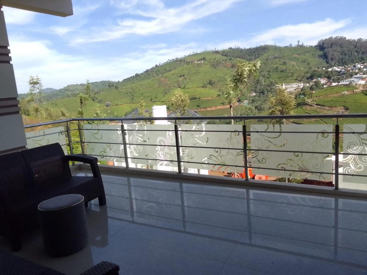 Holiday home Sandy Luxury 4 Bhk *
