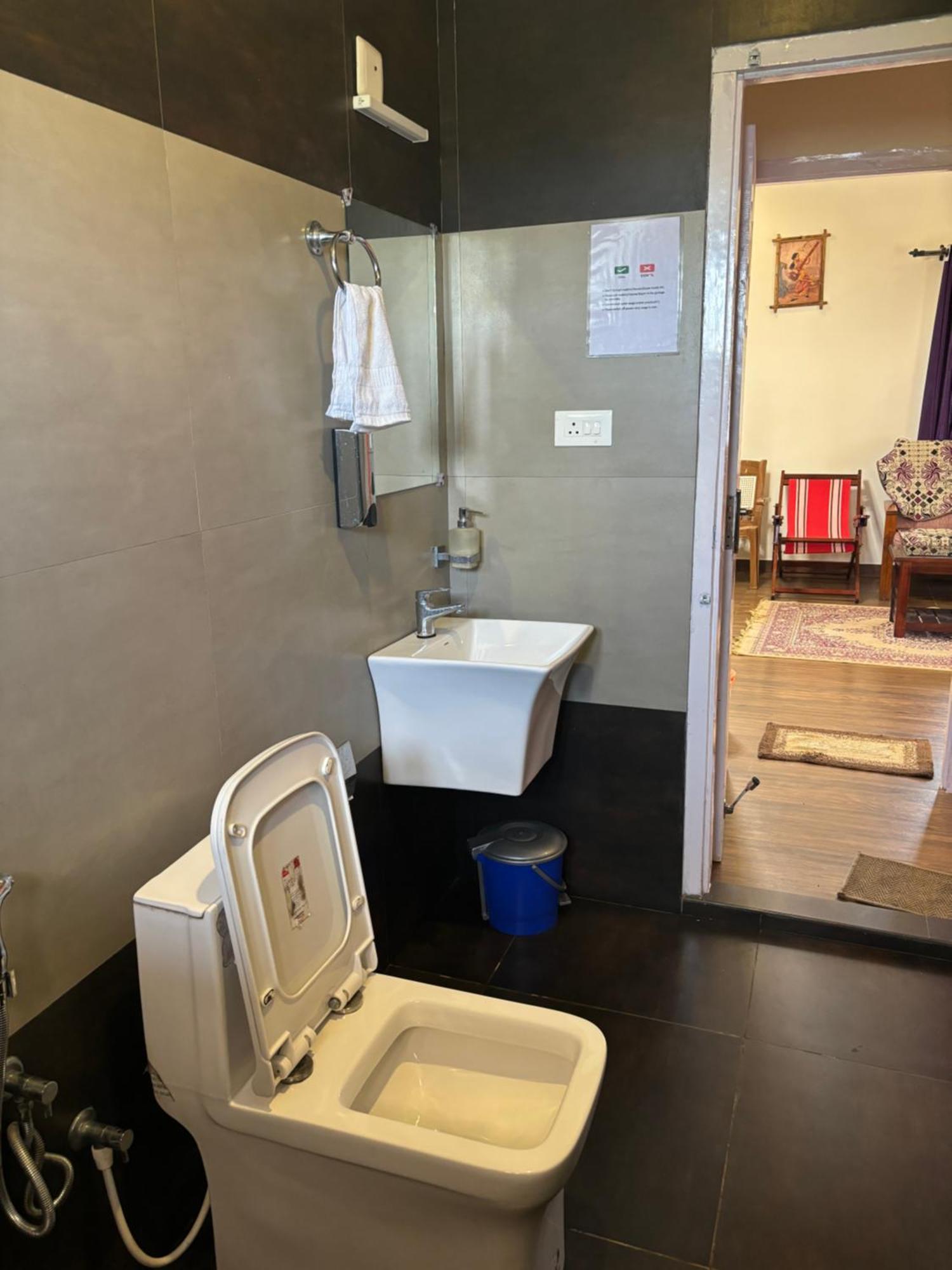 Bed & Breakfast Casa Felicia-adding Happy Moments To Your Diary *