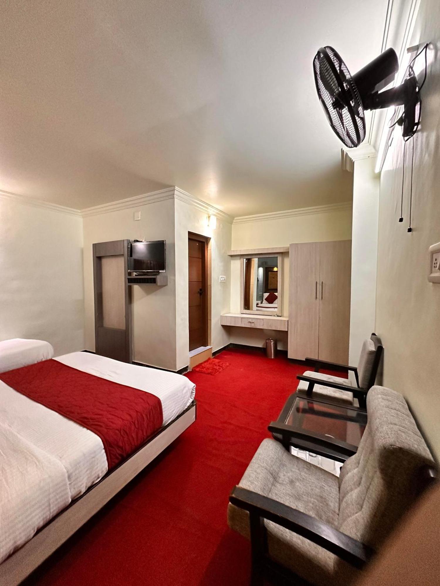 Palace Hotel