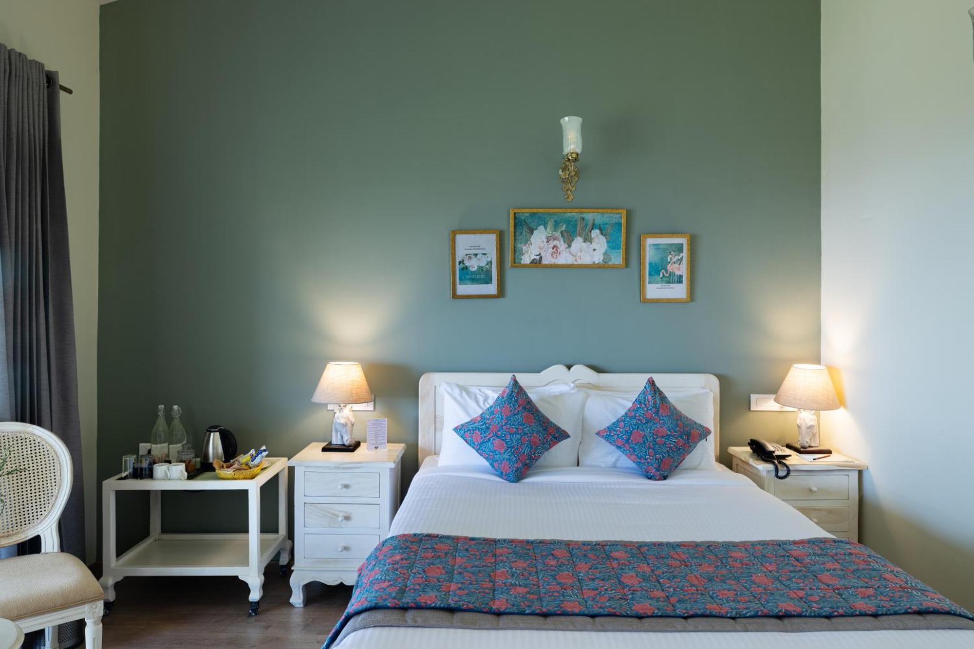 King's Cliff Resort
