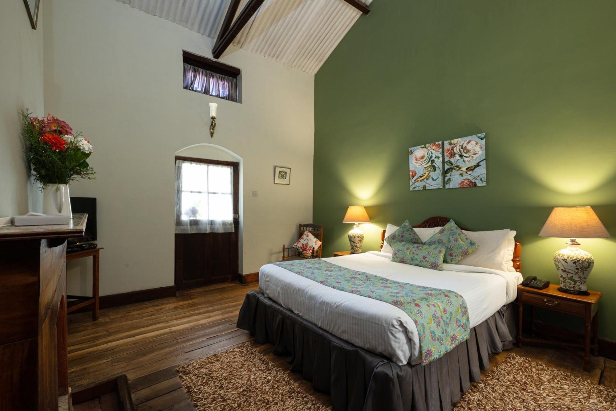 King's Cliff Resort 3*