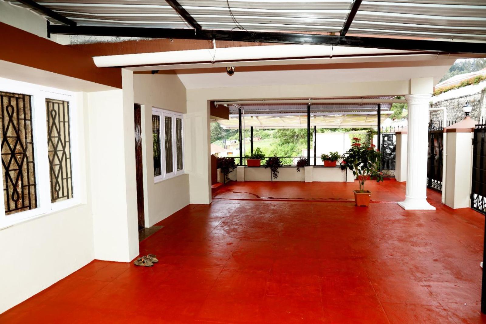 Rosewood 2 Holiday home *