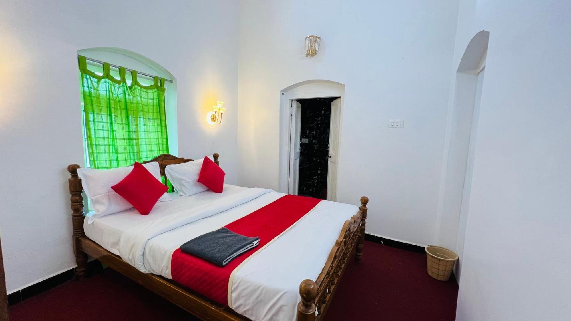 Hidden Doors Apartment Ooty