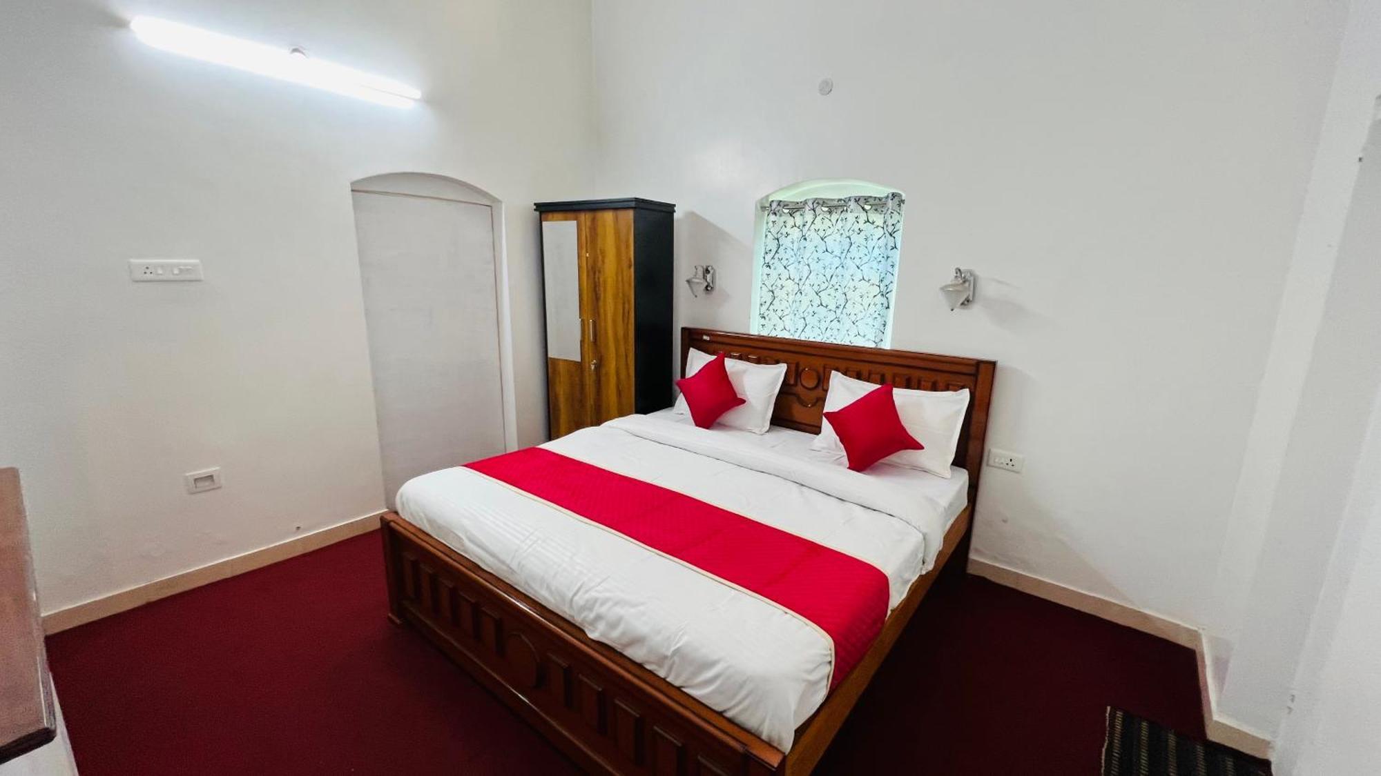 Hidden Doors Apartment Ooty