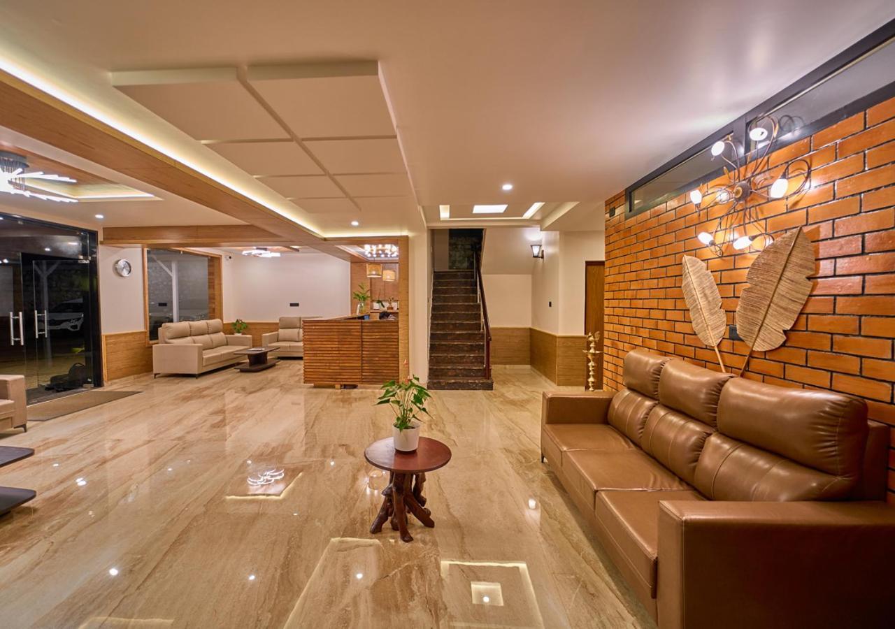 Kemp's Cave By Voye Homes - Premium In Town With Amazing View And Amenities * Ooty
