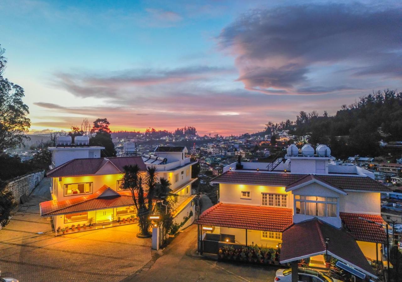 Kemp's Cave By Voye Homes - Premium In Town With Amazing View And Amenities * Ooty