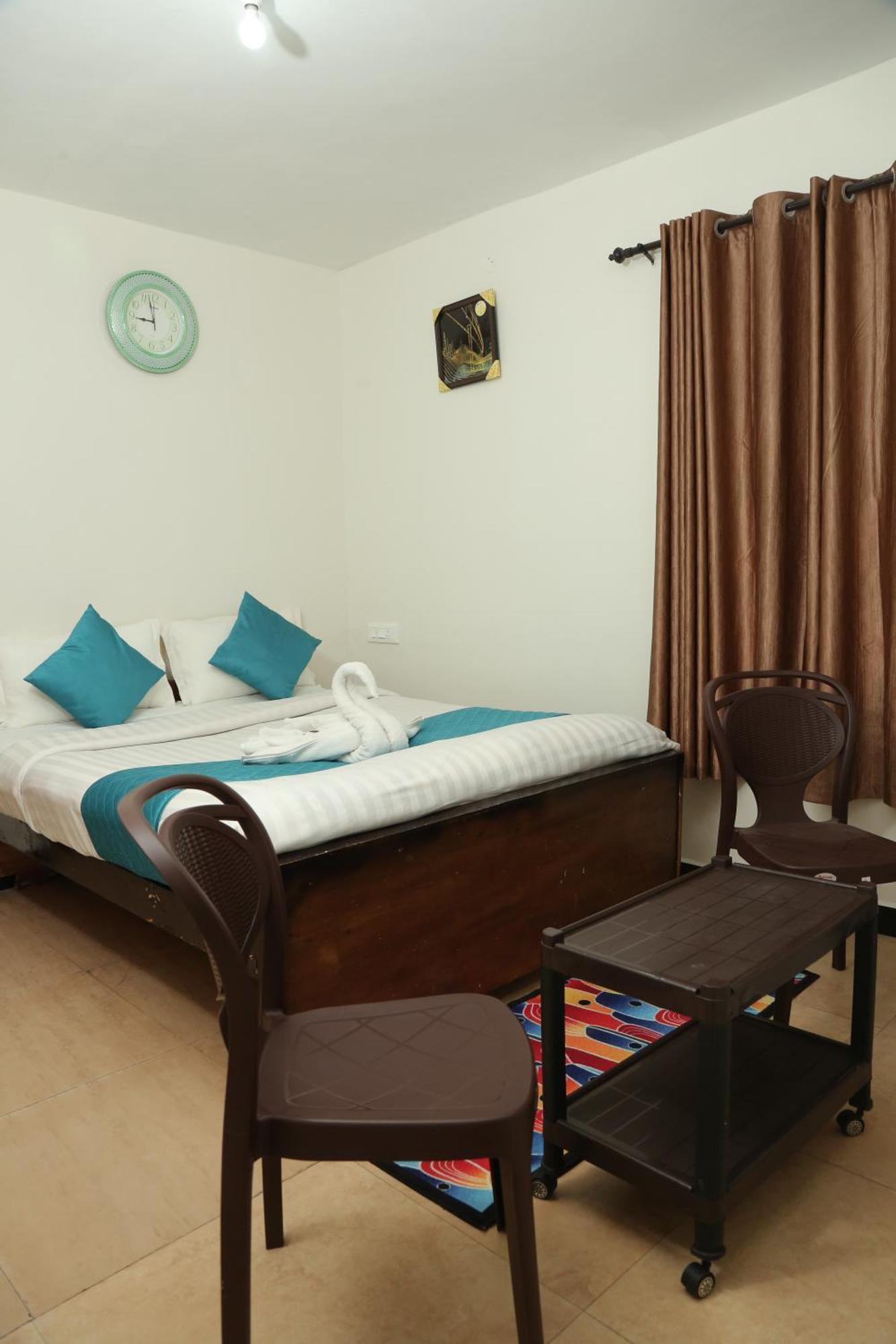 Katara Hill Bed & Breakfast *