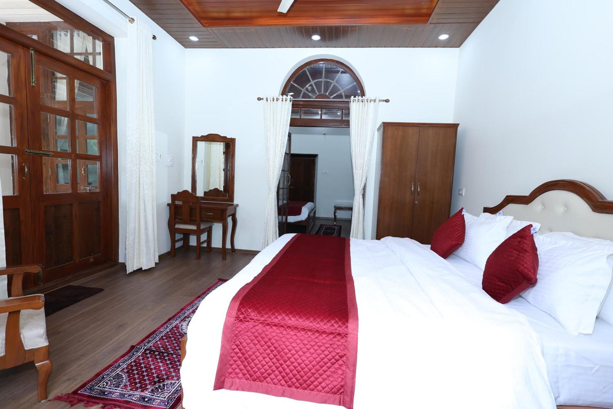 Hotel Kstdc Mayura Royal Heritage-ooty
