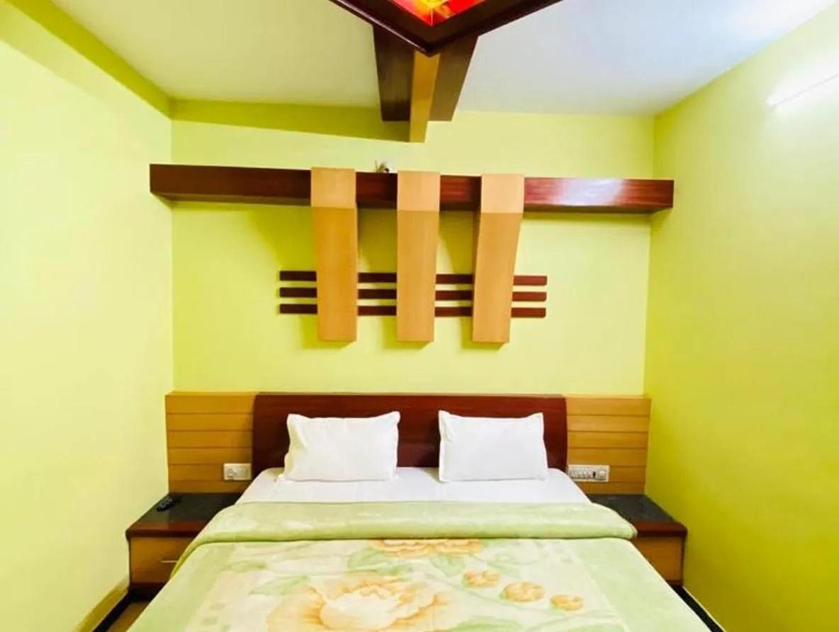 Western Ghats Hotel