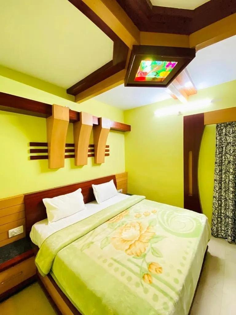 Western Ghats Hotel Ooty