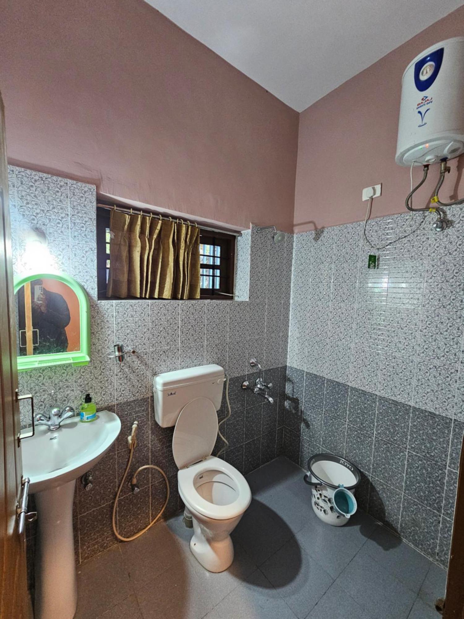 Kalon Elpis Tea Estate 4bhk * Ooty