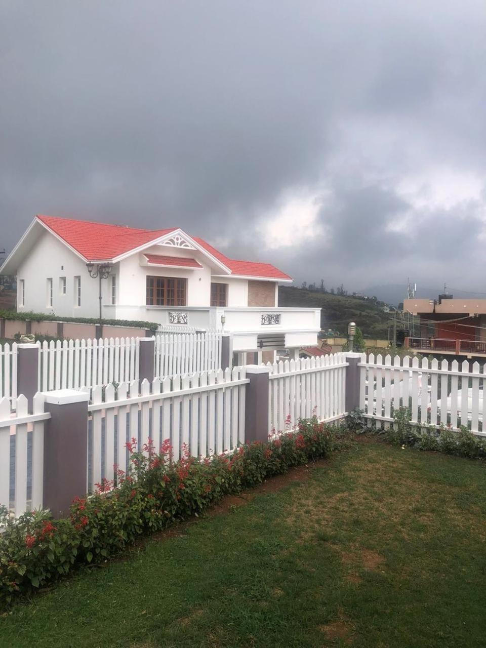Blissfull Meadows Bed & Breakfast *