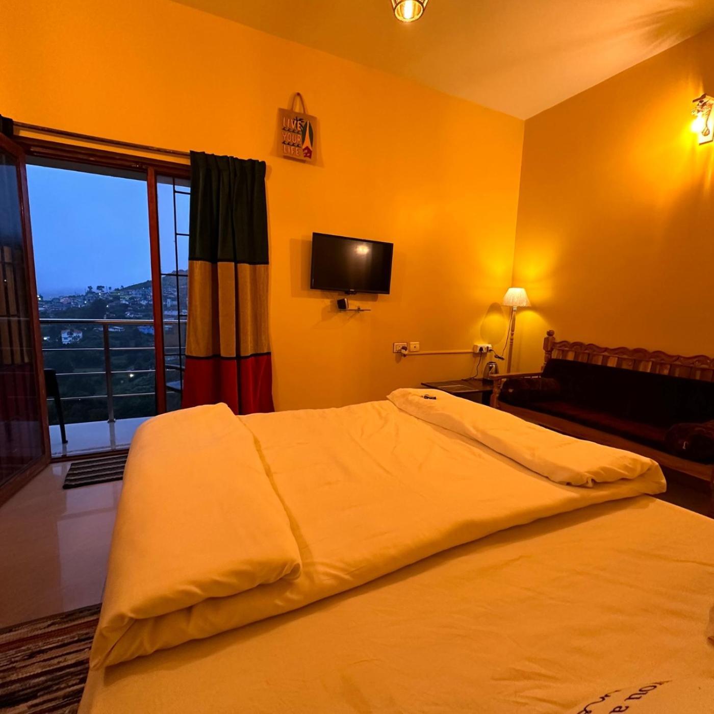 Rastafari - The Backpackers * Ooty