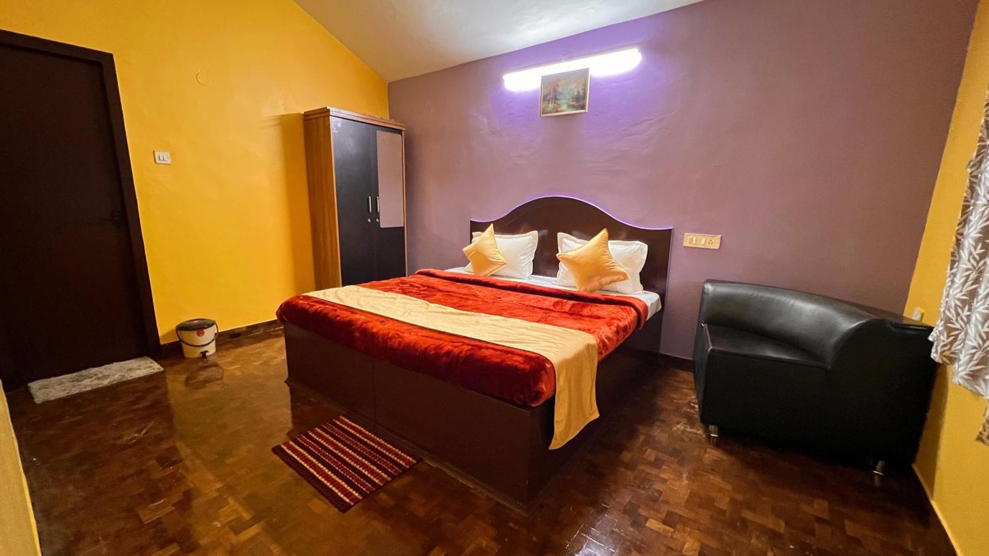 Mountain Melody & Guest house Ooty