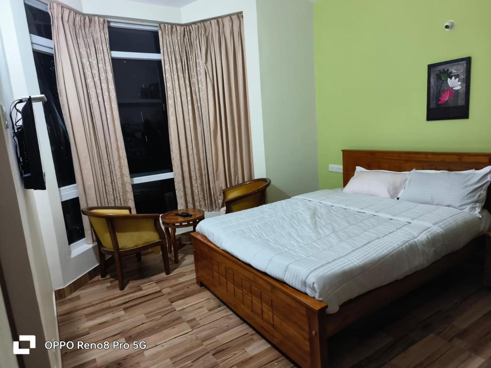 Dwarka Bed & Breakfast Ooty