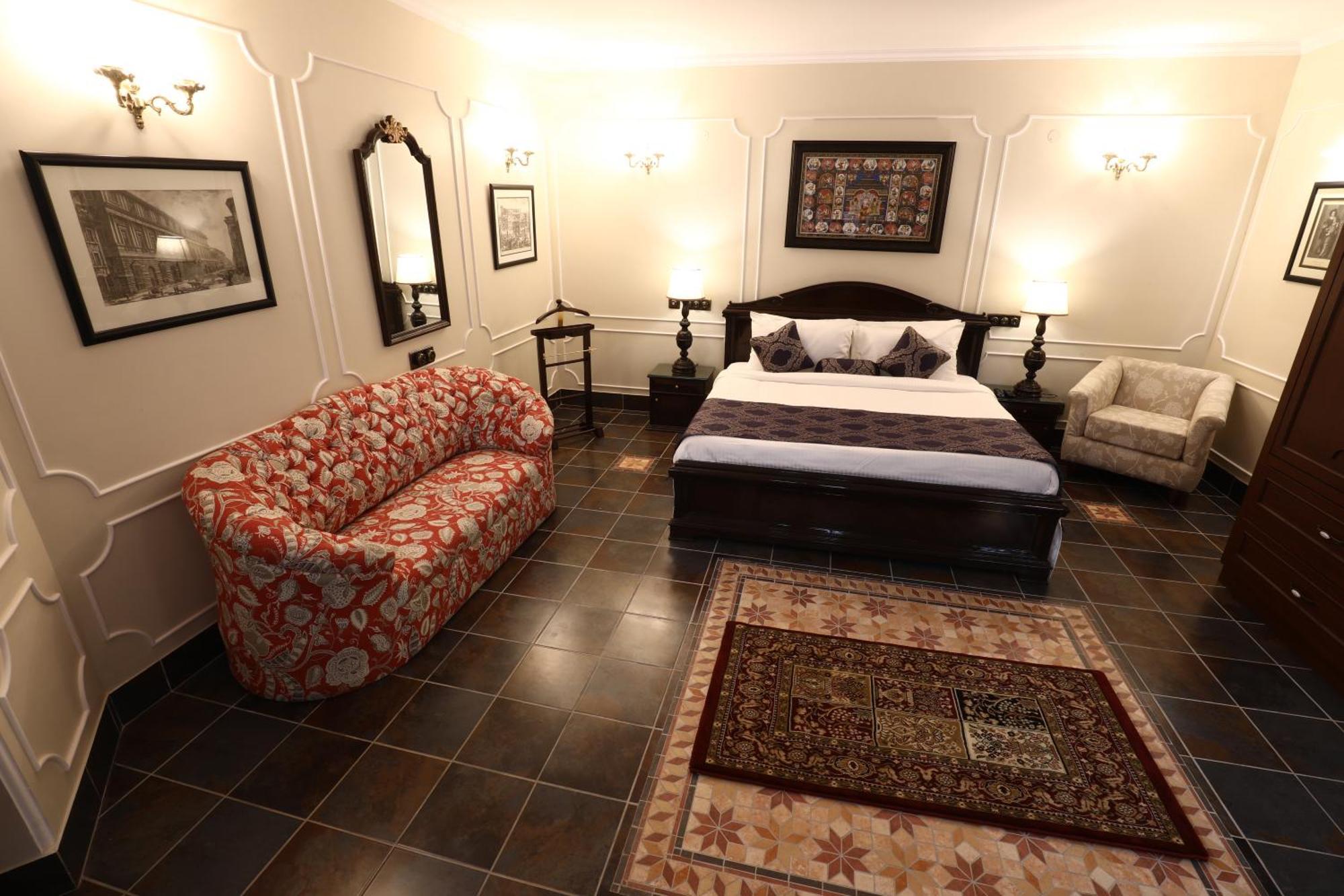 7 Bhk Luxury Heritage - Rock