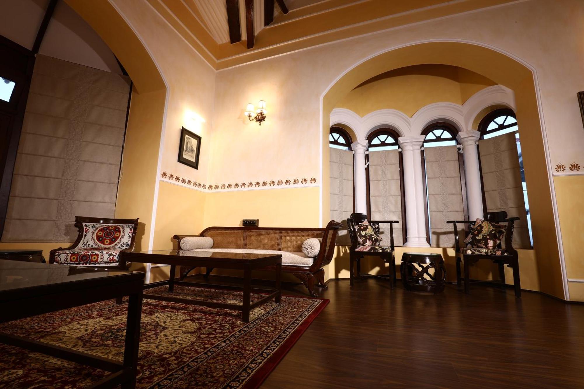 7 Bhk Luxury Heritage - Rock Villa *