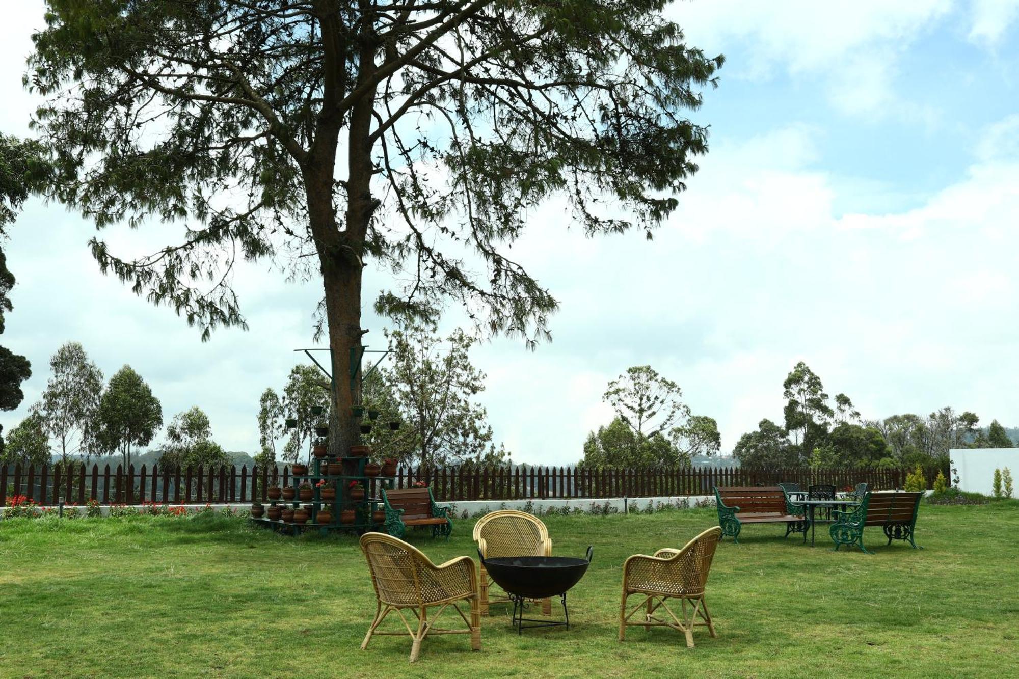 7 Bhk Luxury Heritage - Rock Villa