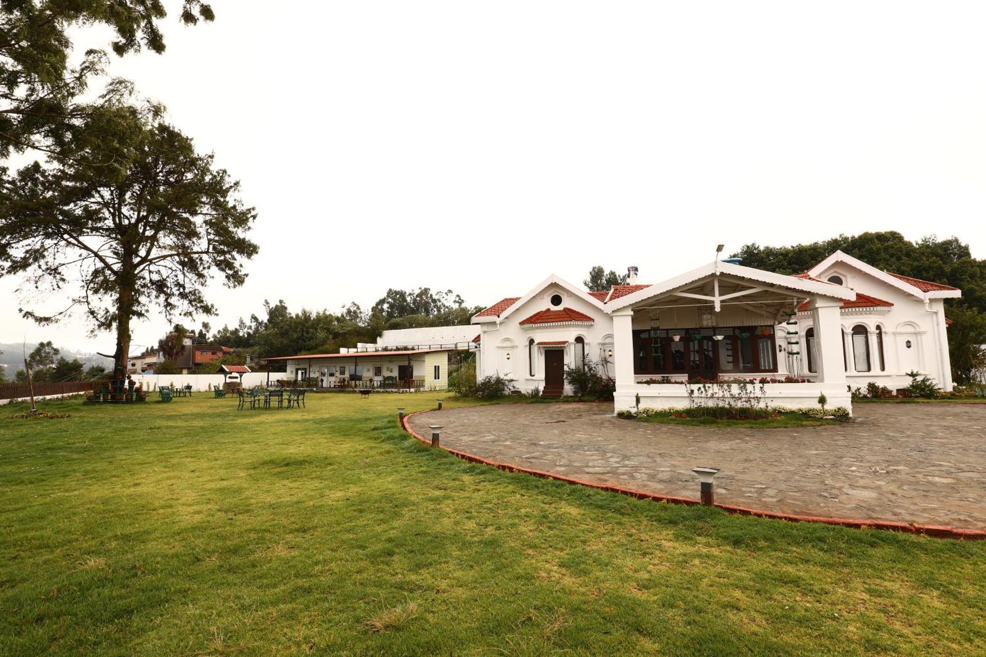 7 Bhk Luxury Heritage - Rock Villa