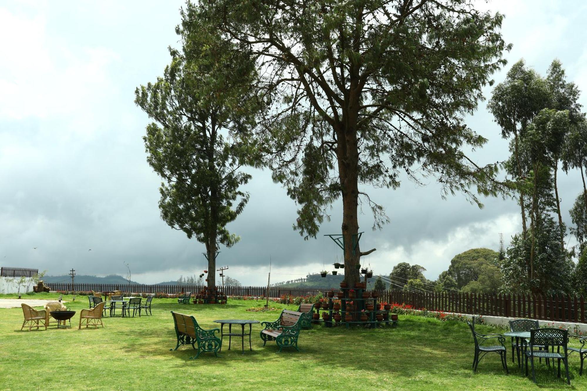 7 Bhk Luxury Heritage - Rock Villa Ooty