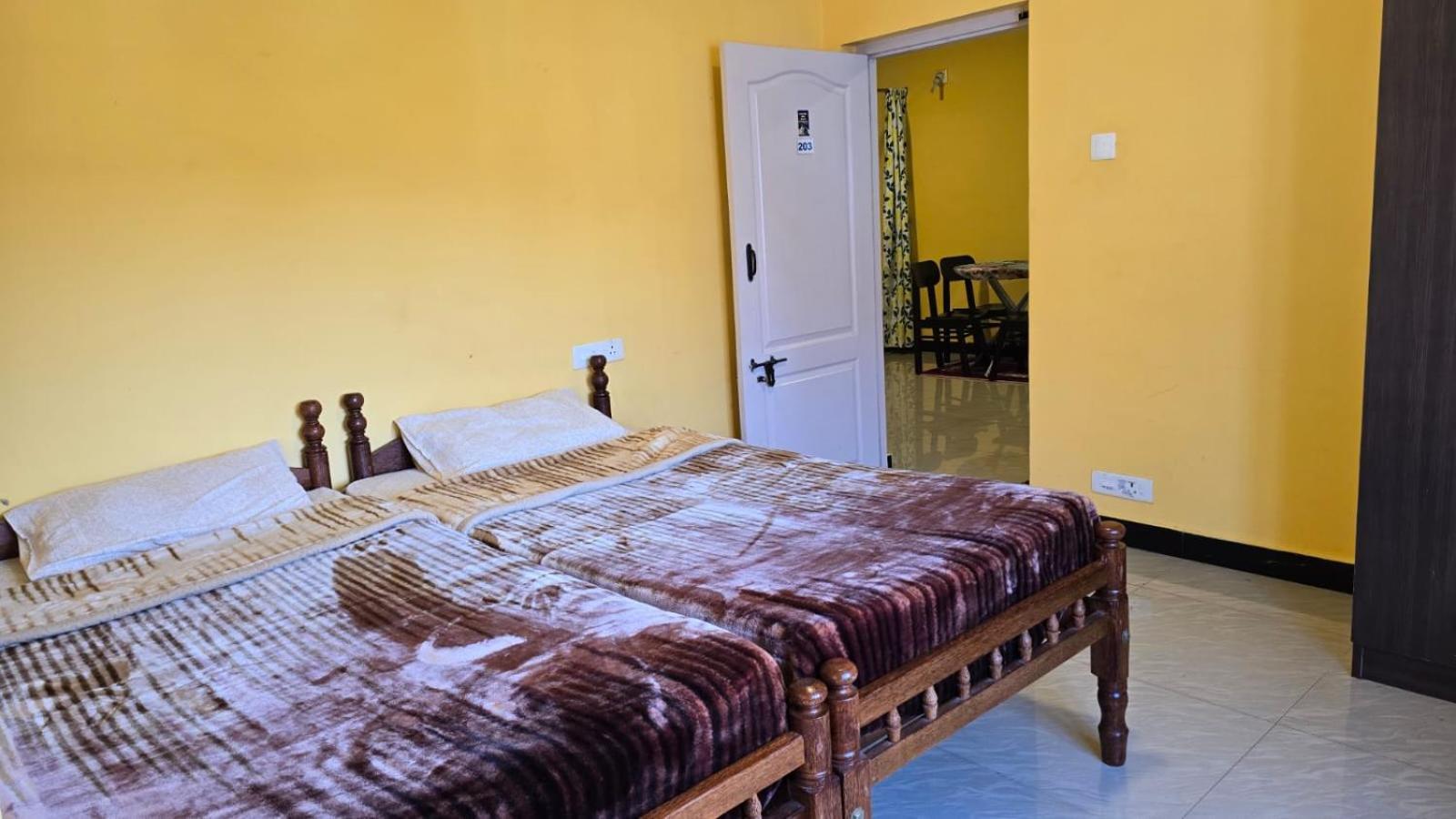 Homestay Happy