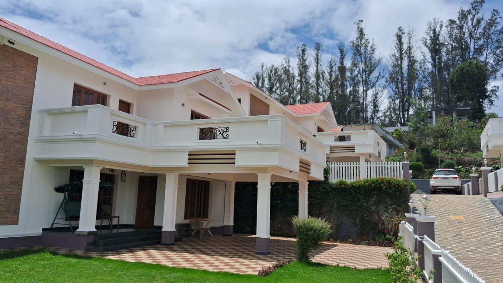 Bella Villa *