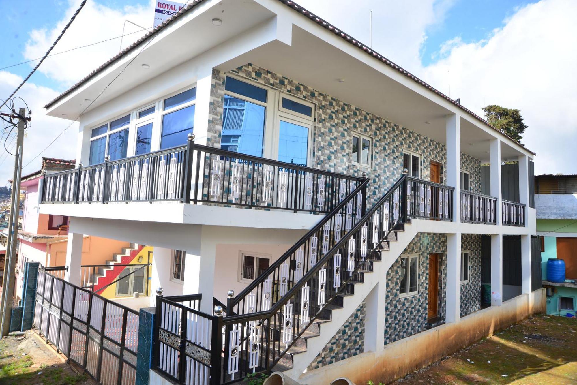 Dream Catcher Residency Hotel 5*