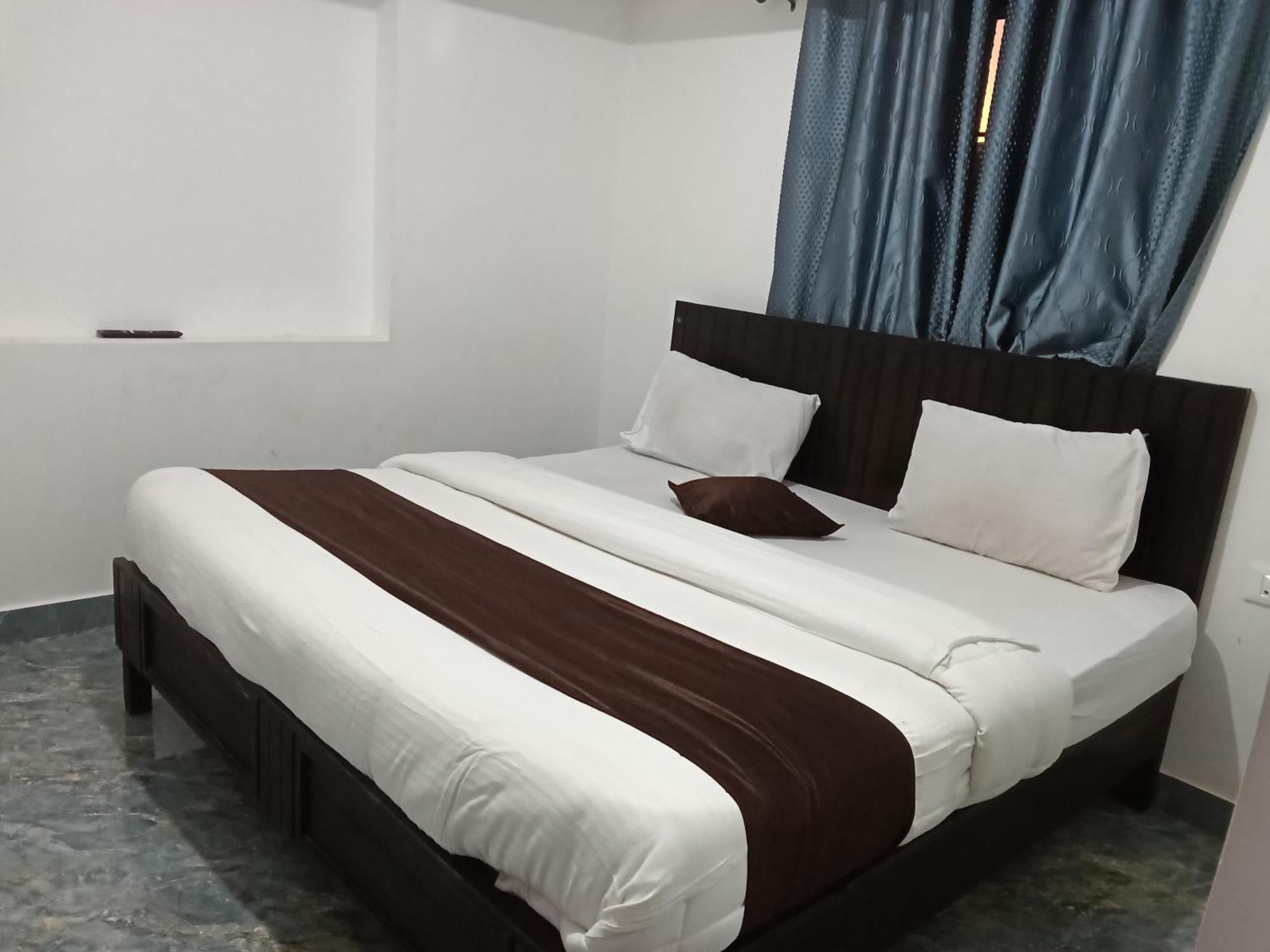 Dream Catcher Residency Hotel 5*