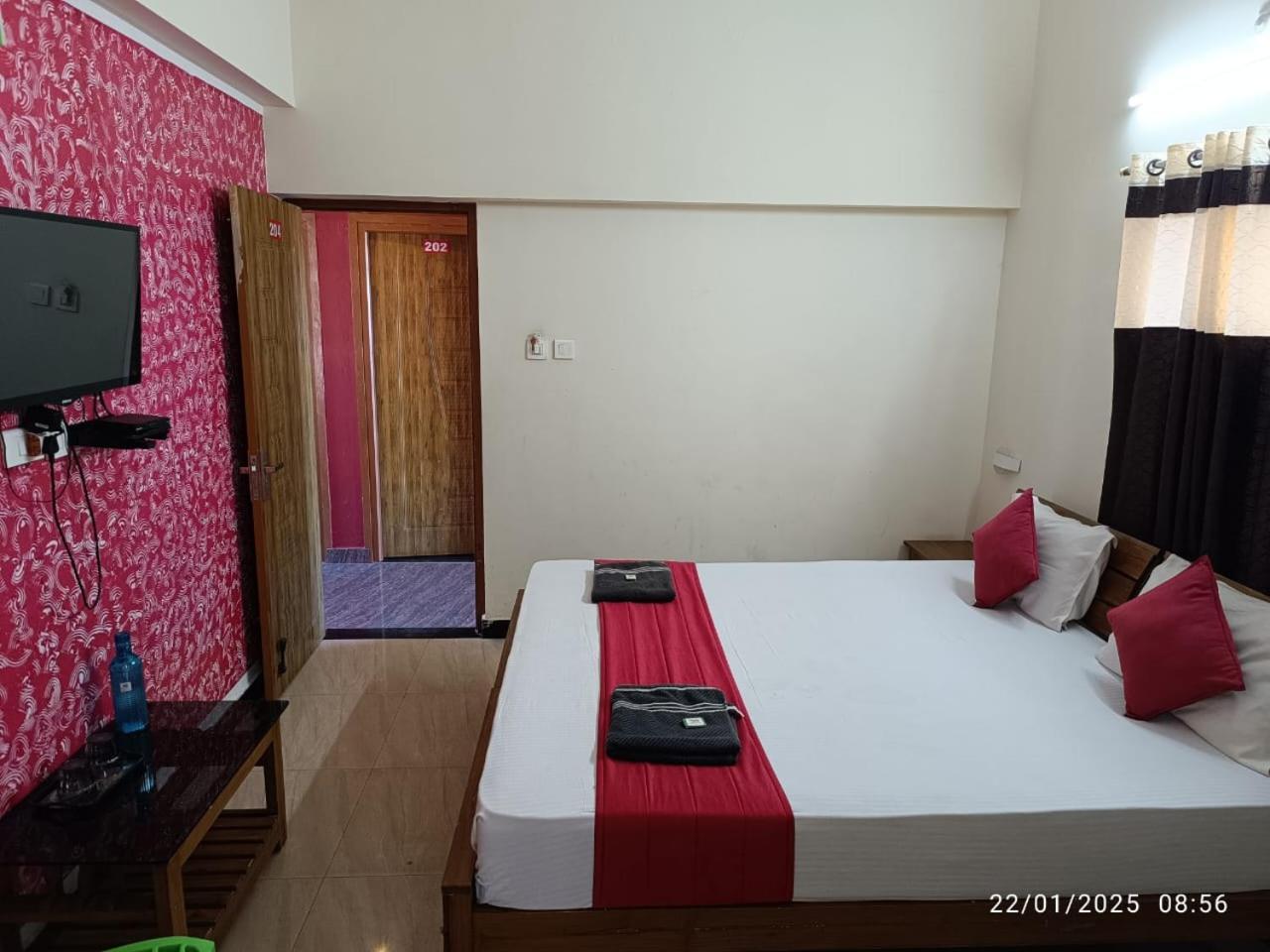 Queenhill Residency 2 Hotel Ooty