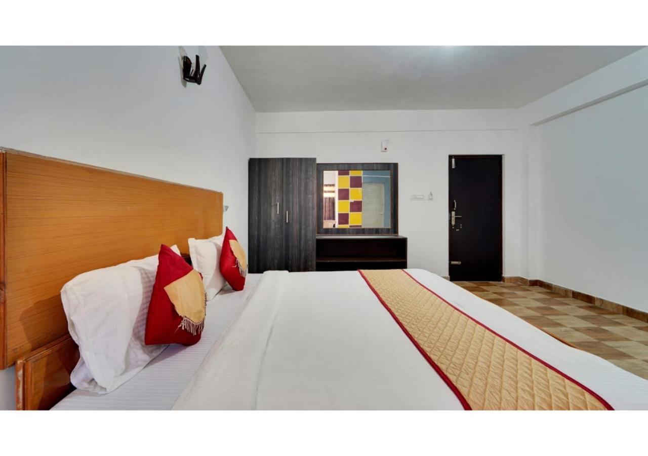 Rich Queen House Apartment