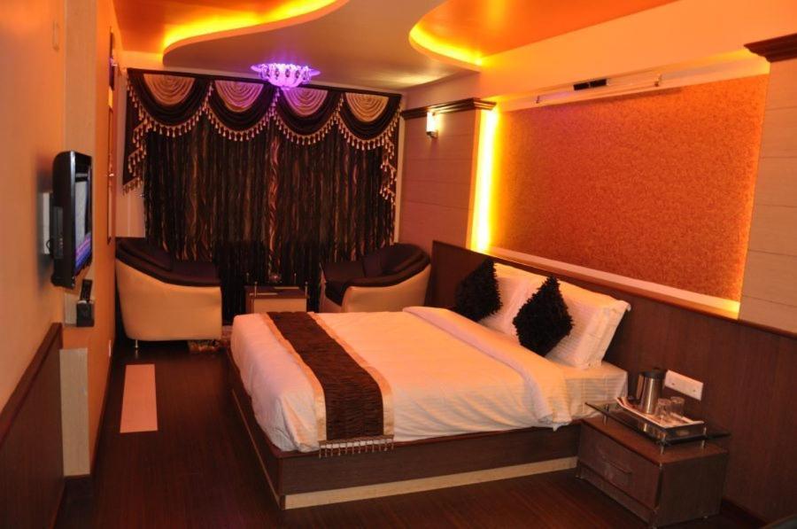 Astoria Residency Hotel