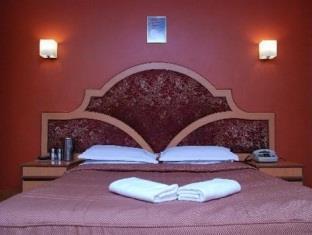 Maneck Hotel 2*