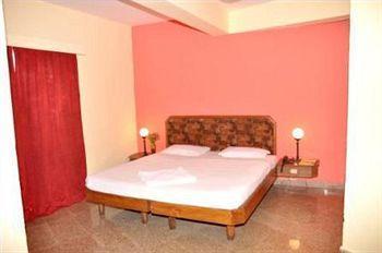 Inn Charing Cross 2*