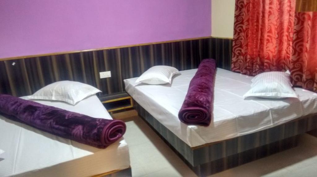 Hotel S.k *