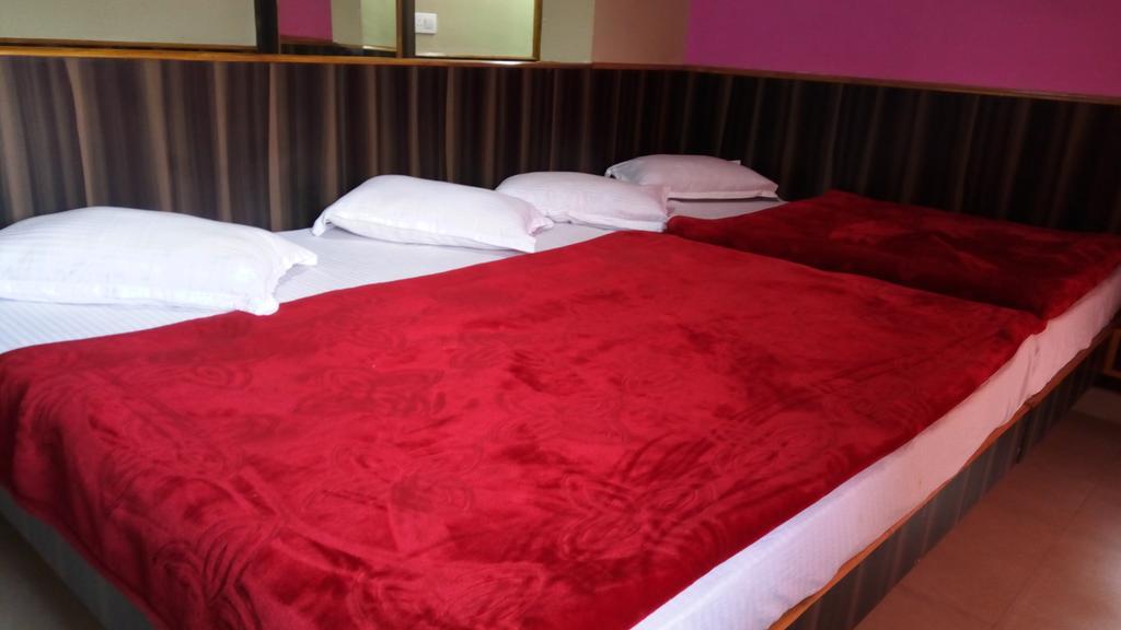 Hotel S.k Ooty