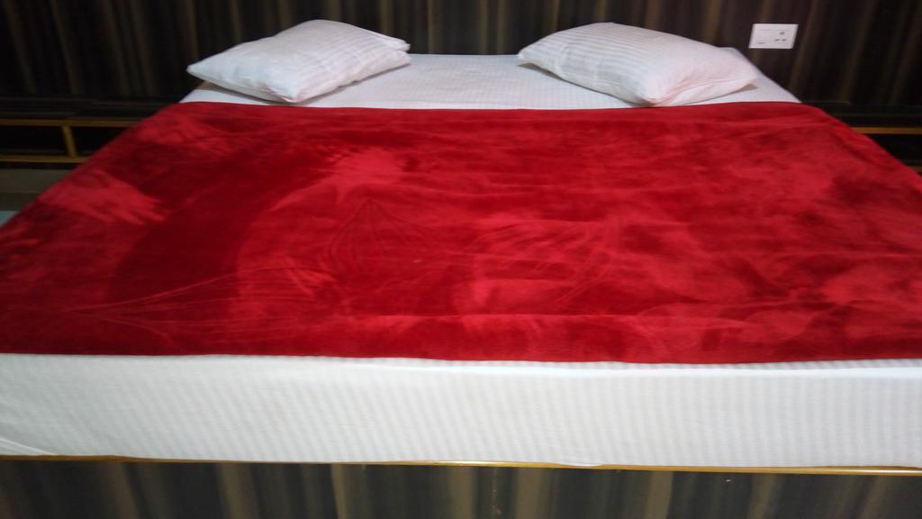 S.k Hotel *