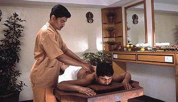 Hotel Gem Park Ooty