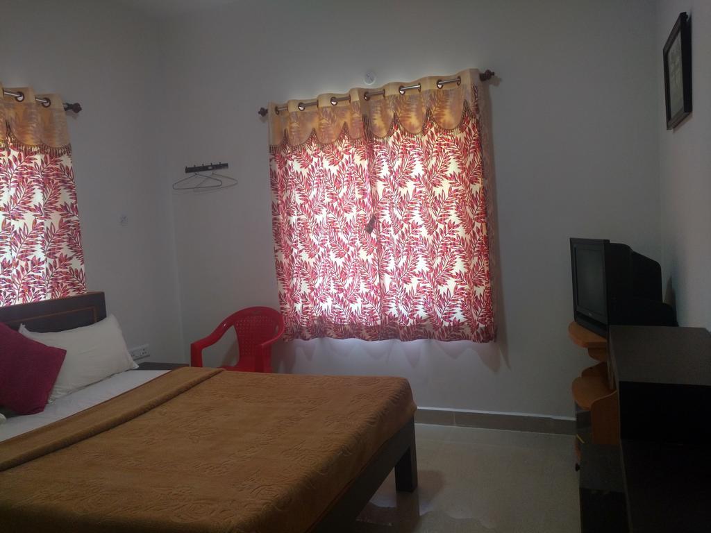 Kumaran Bed & Breakfast Ooty