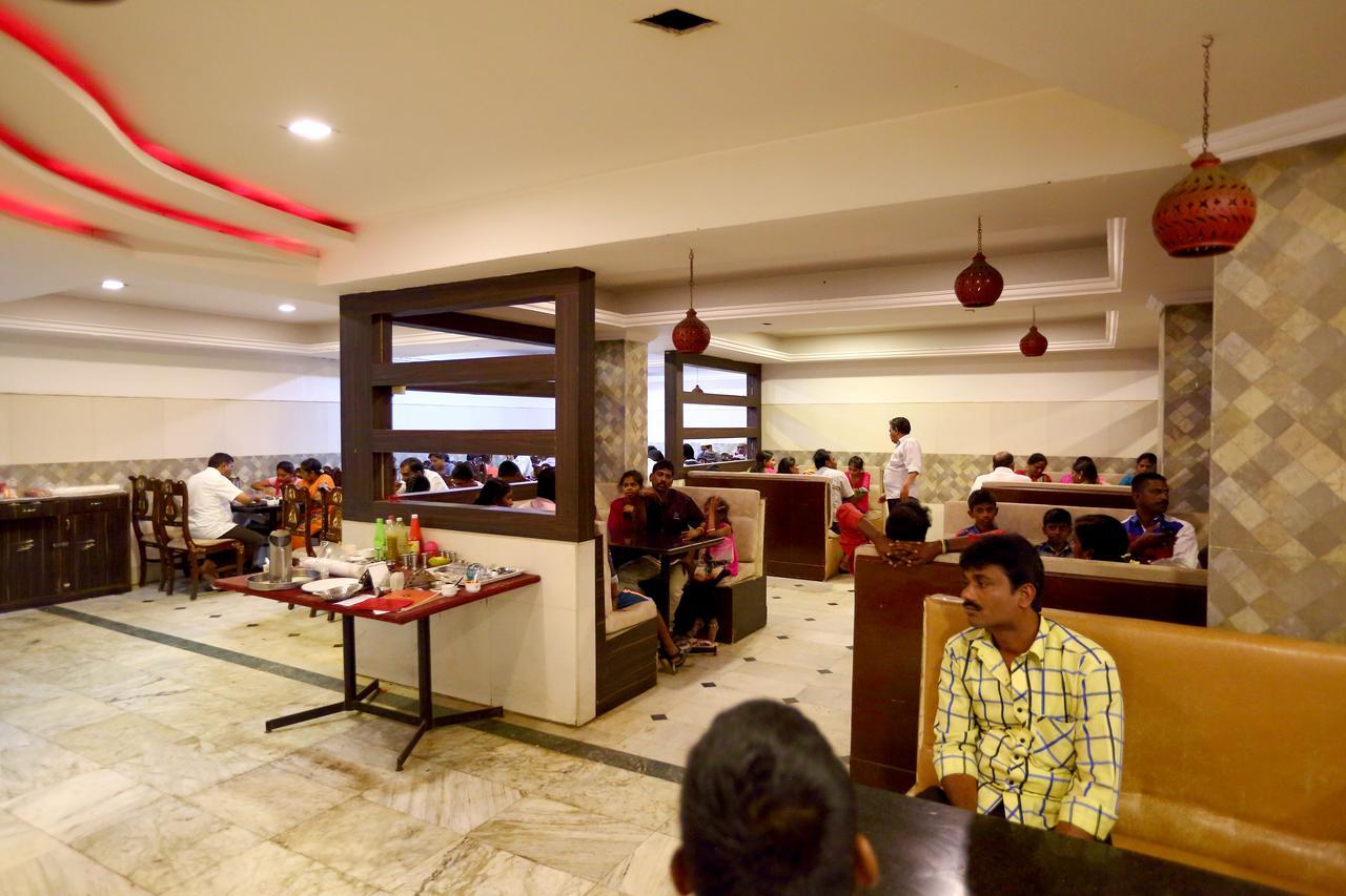 Charing Cross Inn Ooty