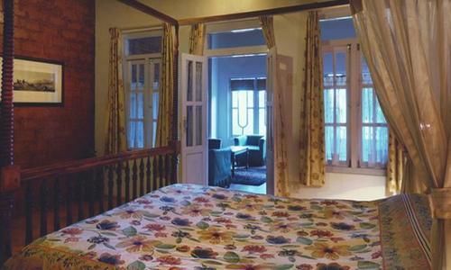 Lymond House 3*