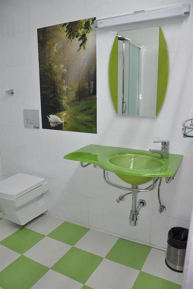 Hotel Astoria Residency