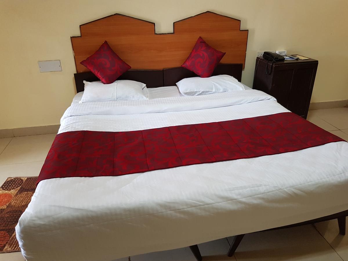 Kstdc Mayura Sudarshan ,ooty Resort