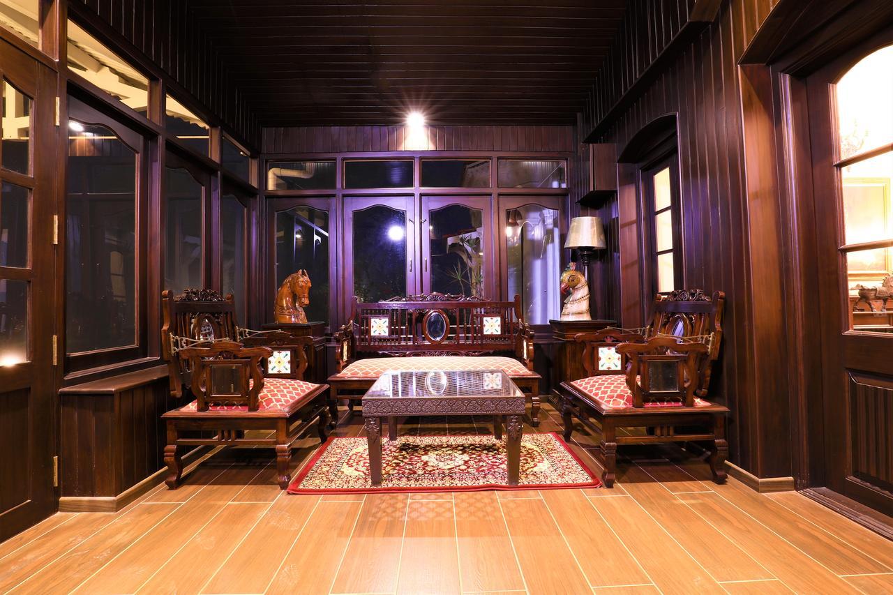 7 Bhk Luxury Heritage - Rock Villa *