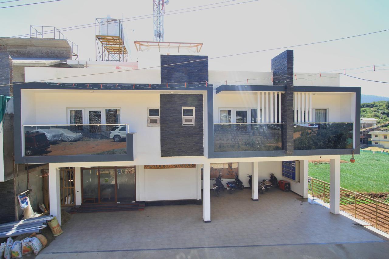 Oyo 11396 Cyprus Hotel Ooty