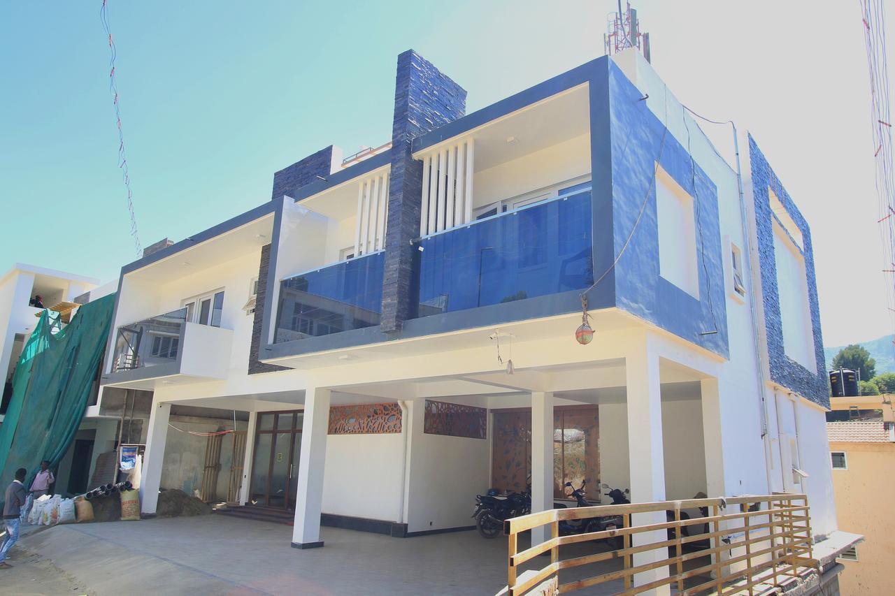 Oyo 11396 Cyprus 3*