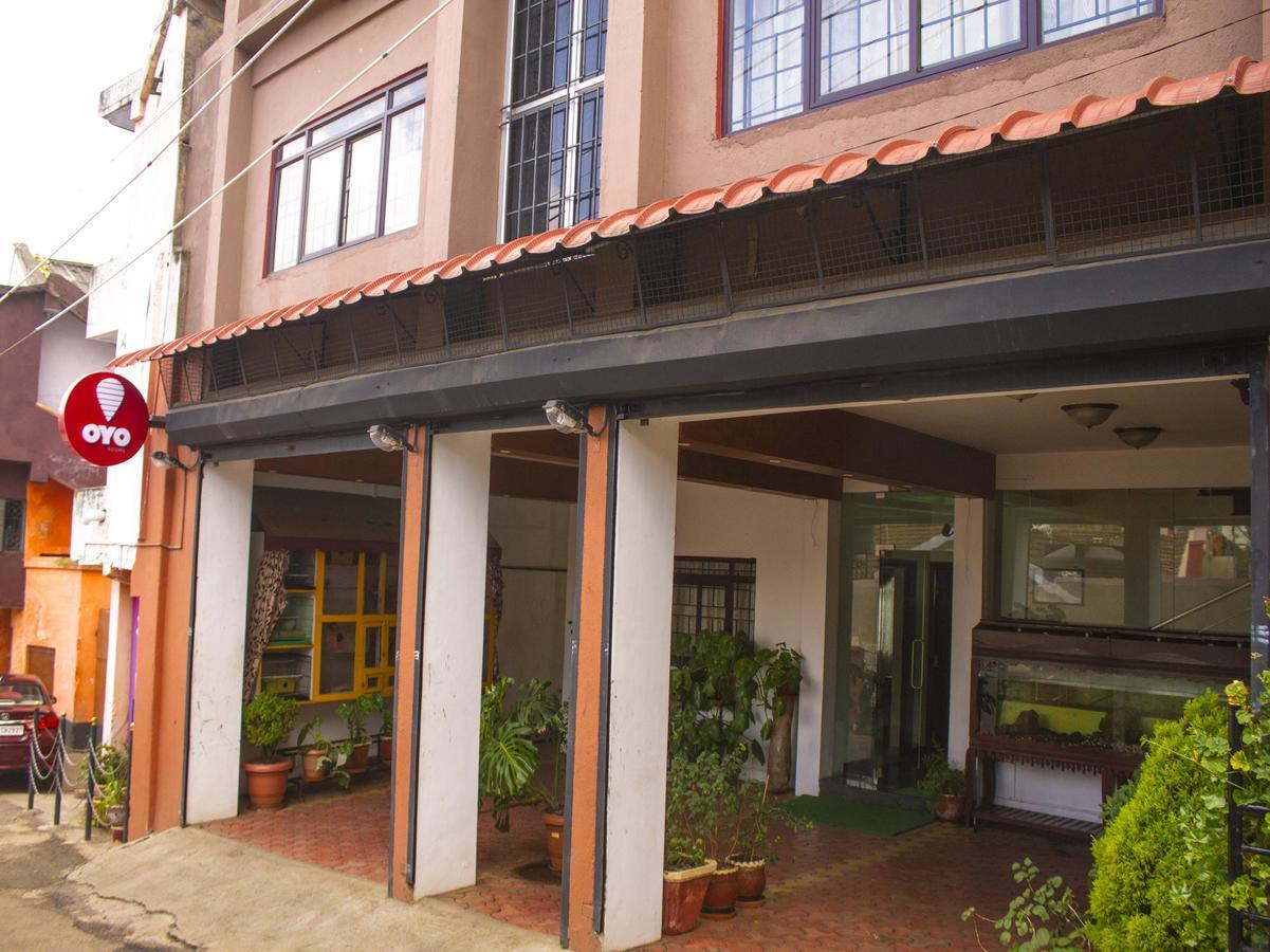 Oyo 3217 Kurinji Residency Hotel 3*