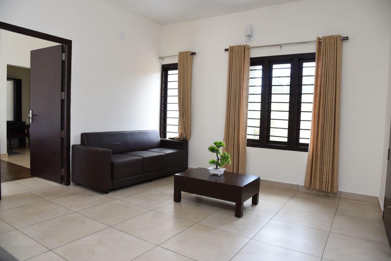 Albisville Hilltop Mansion 3*
